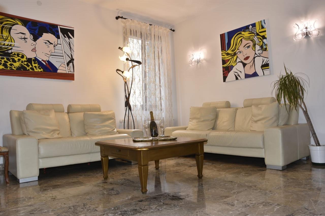 Ca' Del Cinema Bed and breakfast